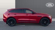Jaguar F-Pace 2.0 D200 R-Dynamic SE Black 5dr Auto AWD Diesel Estate